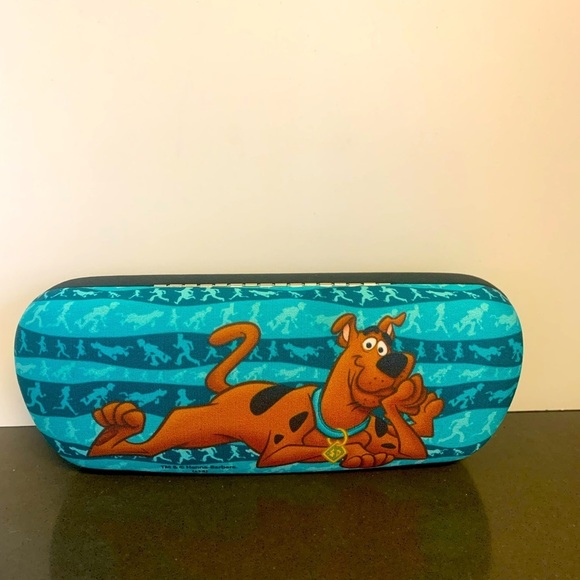 SCOOBY-DOO Graphic Eyeglass Case NWOT - Picture 1 of 8